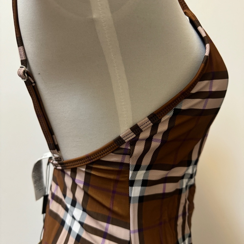 🏝️Burberry One piece swimsuit🩱 - Picture 2 of 8